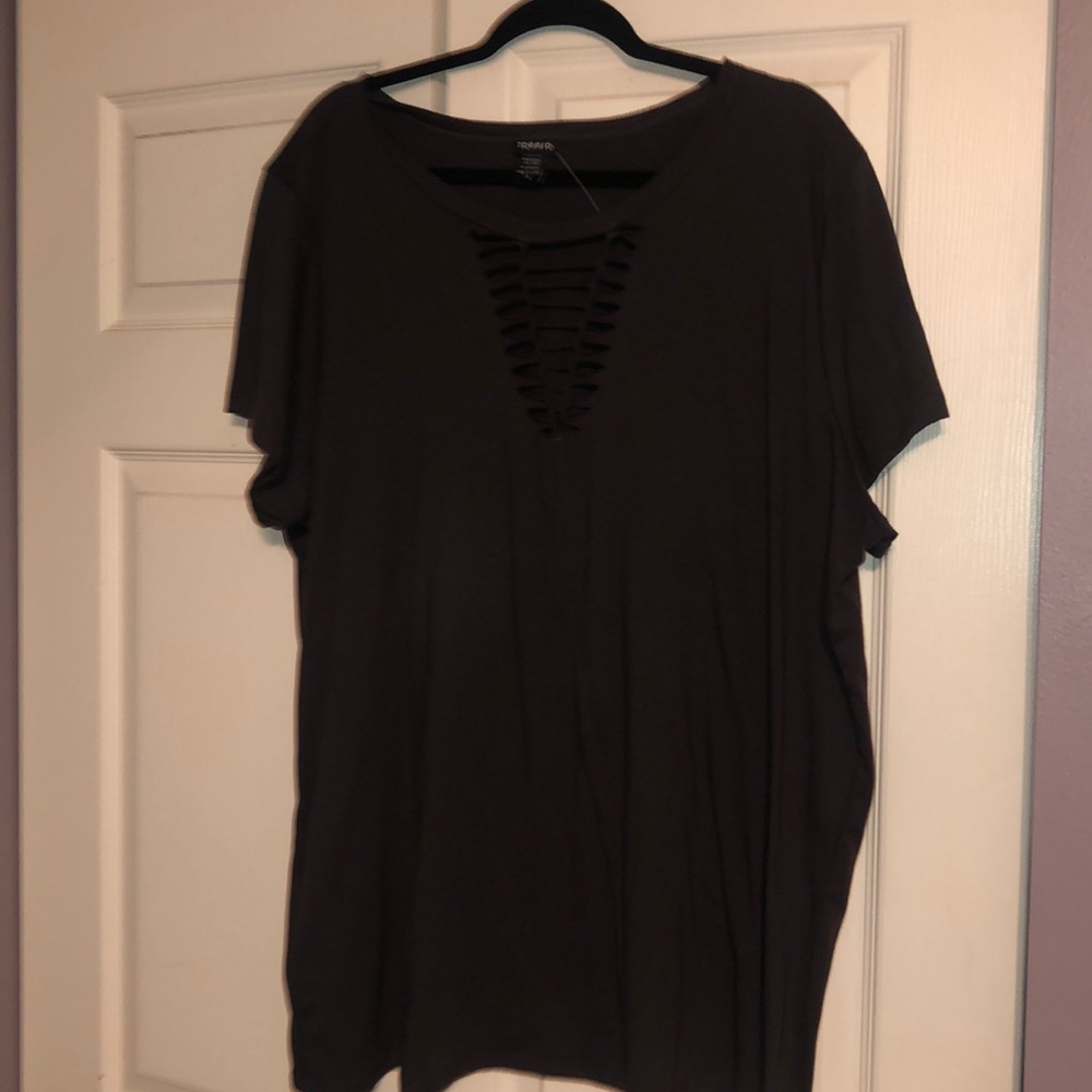 Torrid dark grey T-shirt with slash design